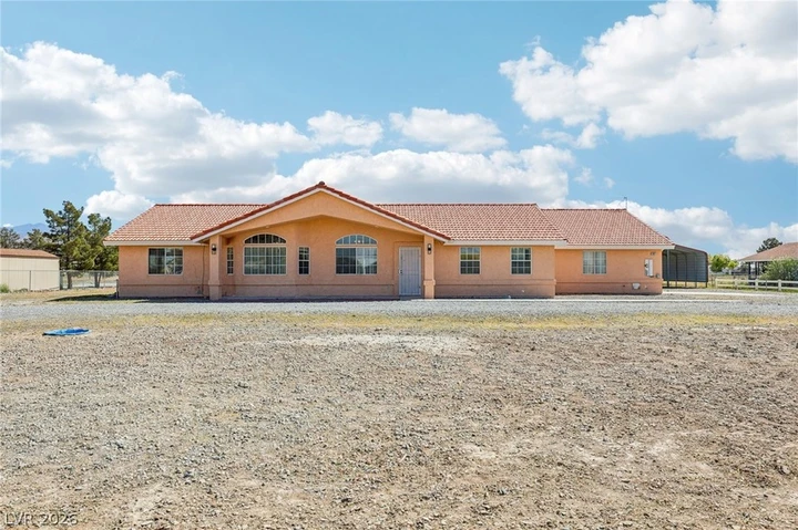 Main Listing Image