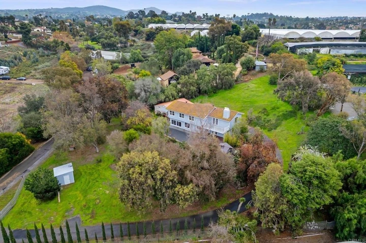 Main Listing Image