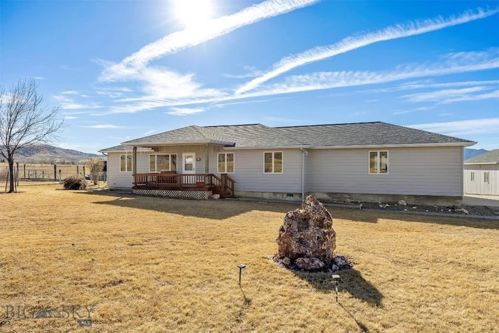 Main Listing Image
