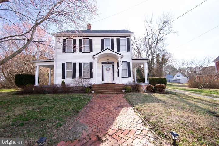 Main Listing Image