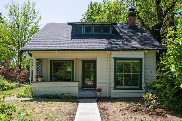 Main Listing Image