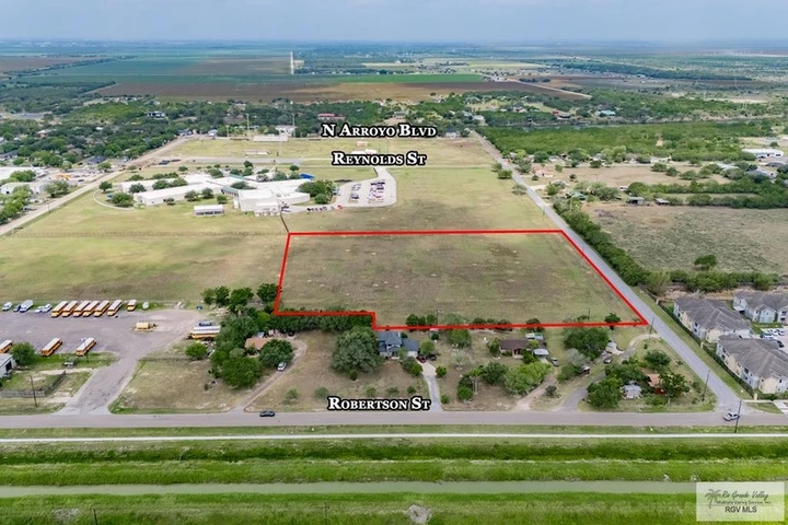 Main Listing Image