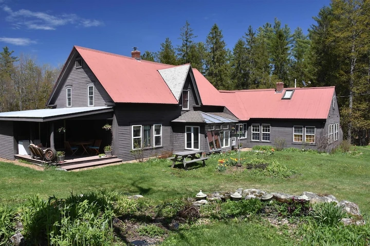 Main Listing Image
