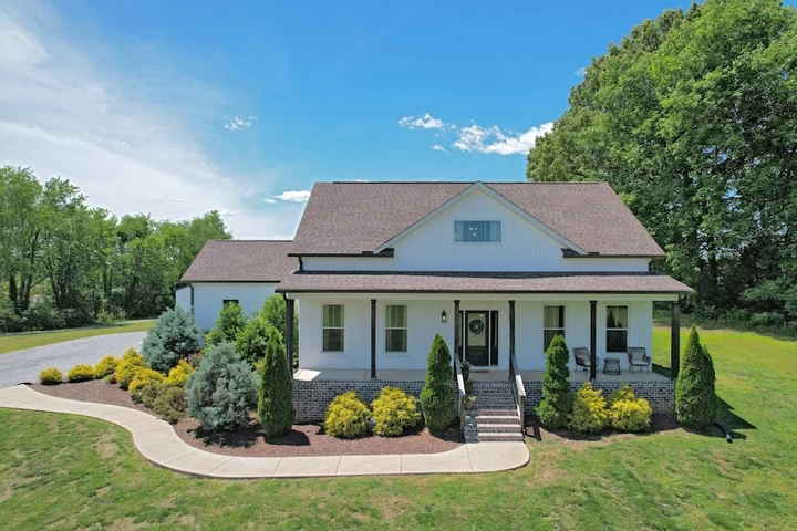Main Listing Image