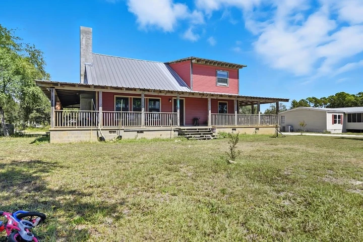 Main Listing Image