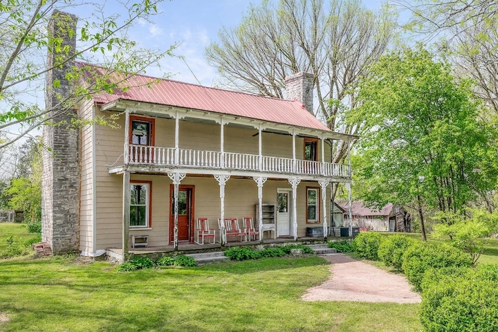 Main Listing Image