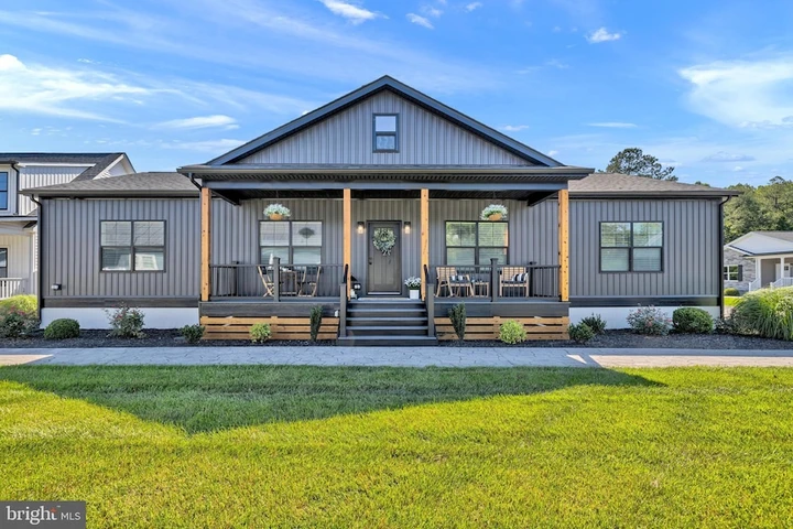 Main Listing Image