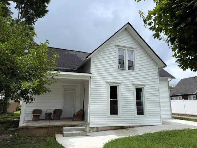 Main Listing Image