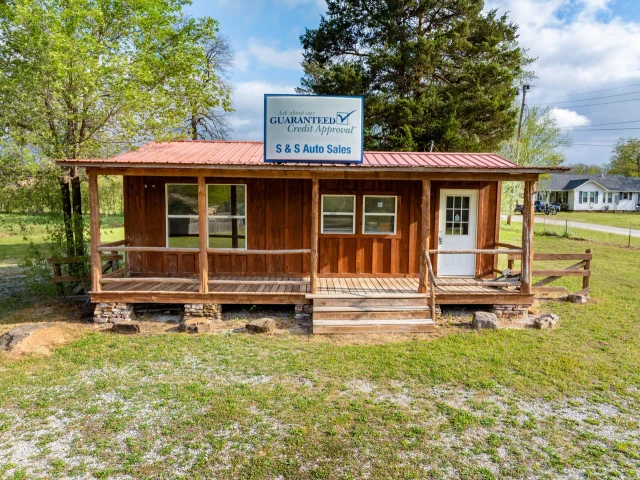 Main Listing Image