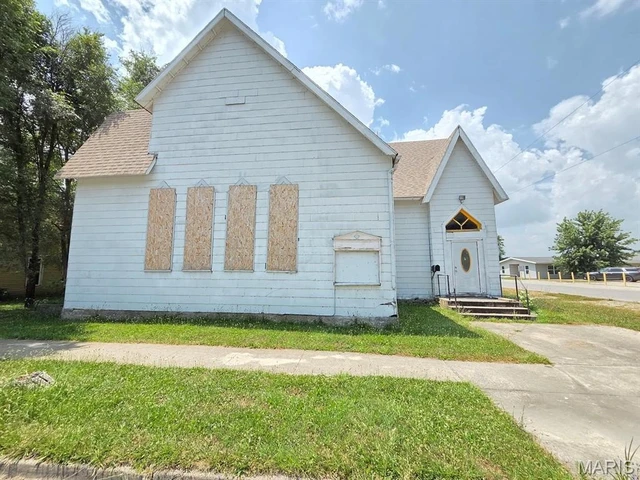 Main Listing Image