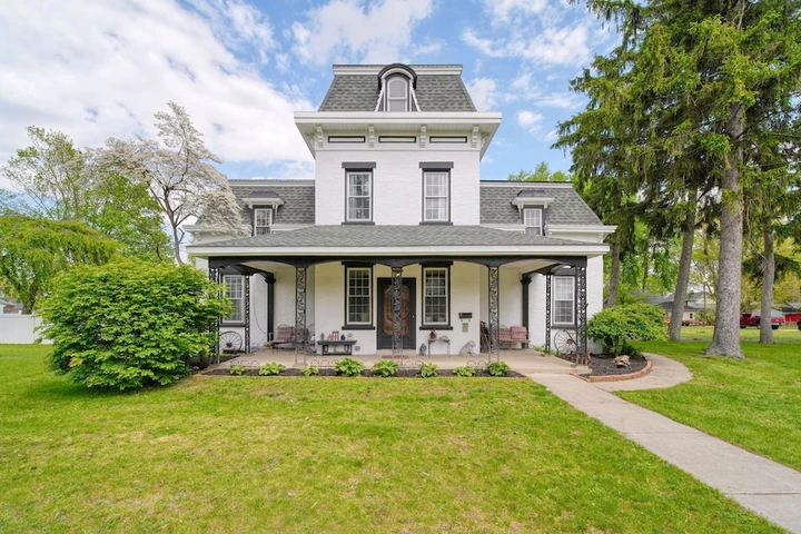 Main Listing Image