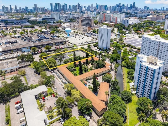 Main Listing Image