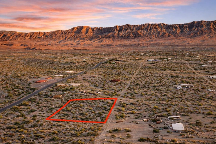 Main Listing Image