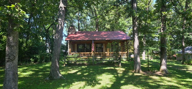 Main Listing Image
