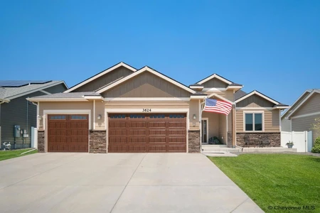 Main Listing Image