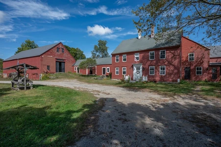 Main Listing Image