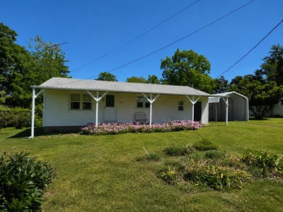 Main Listing Image
