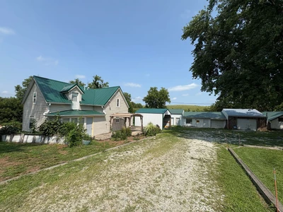 Main Listing Image