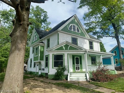 Main Listing Image