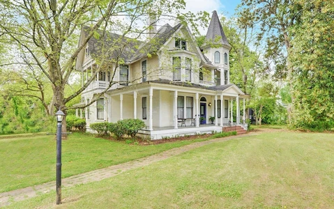 Main Listing Image