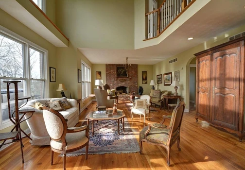 Main Listing Image