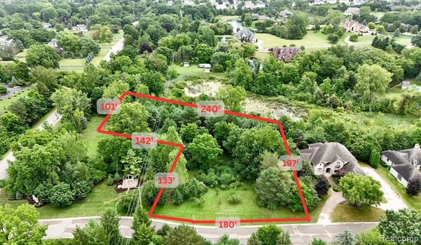 Main Listing Image