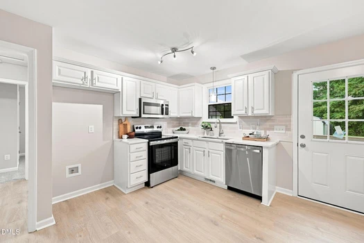Main Listing Image