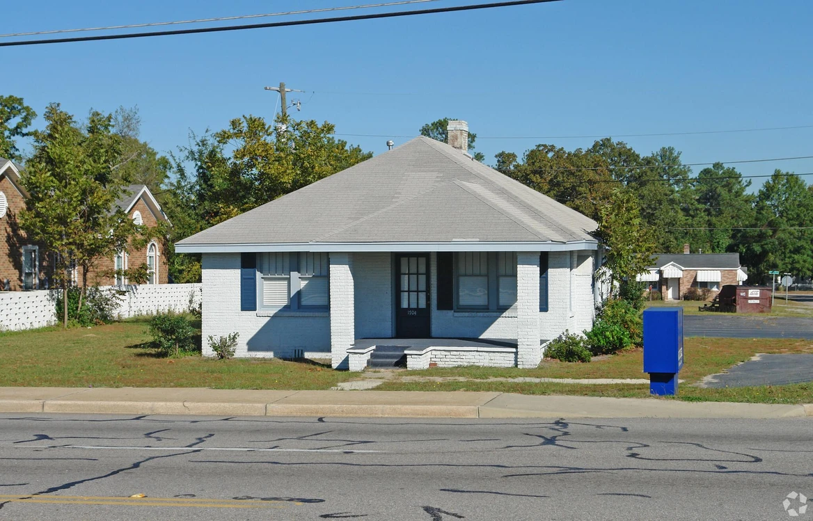 Main Listing Image