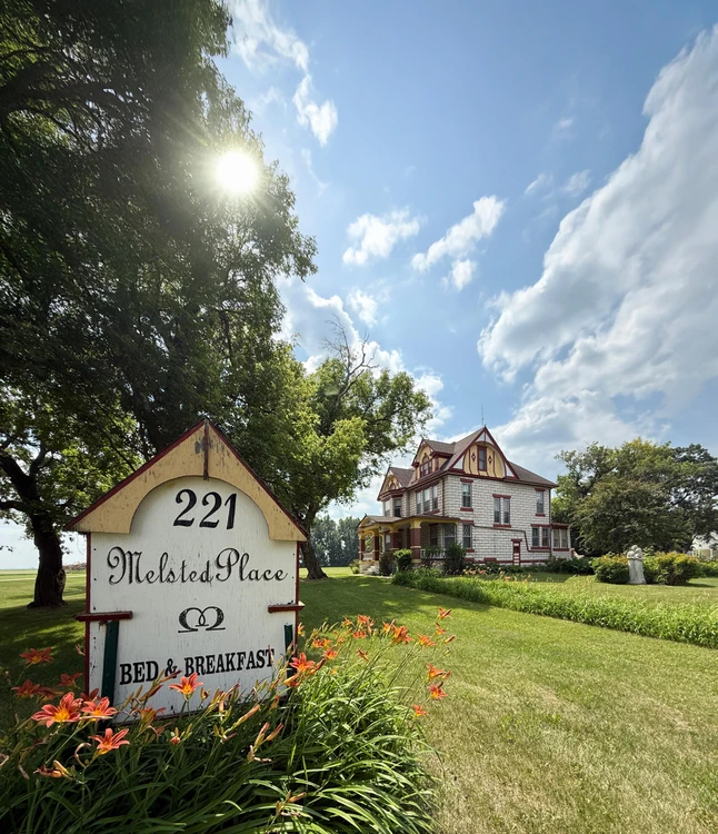Main Listing Image