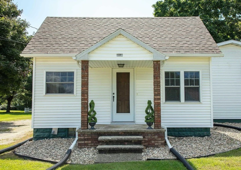 Main Listing Image