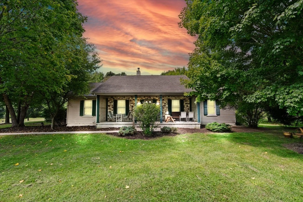 Main Listing Image