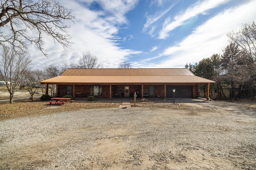 Main Listing Image