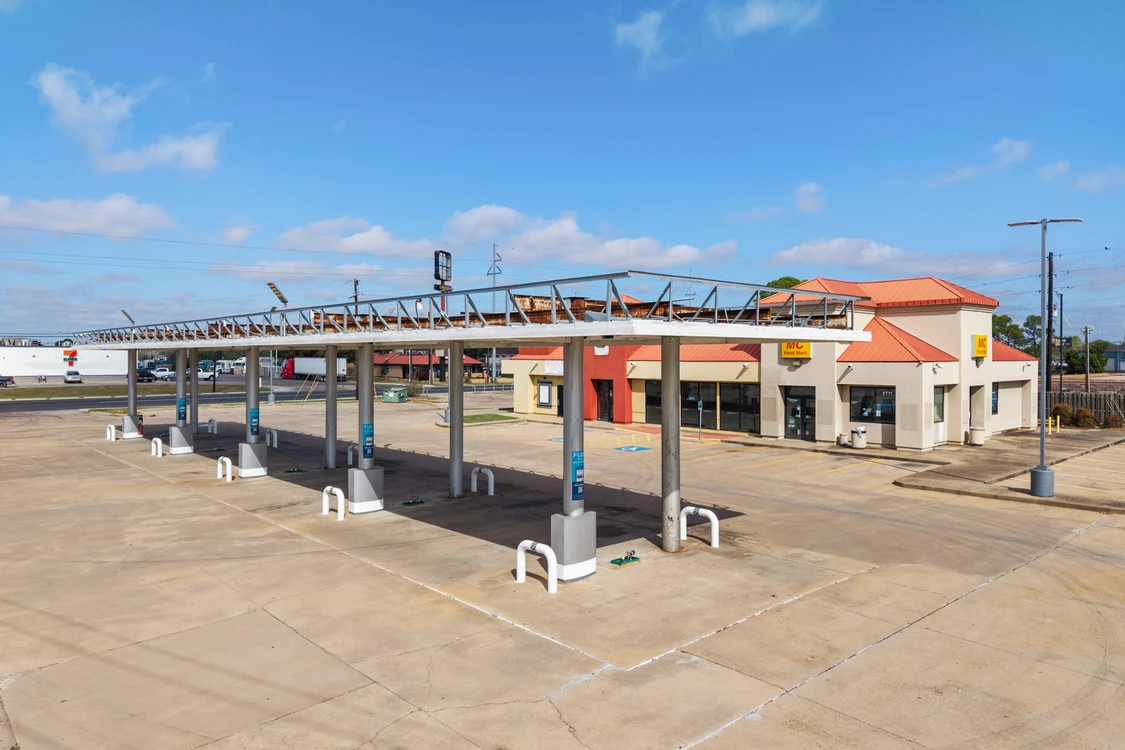 Main Listing Image