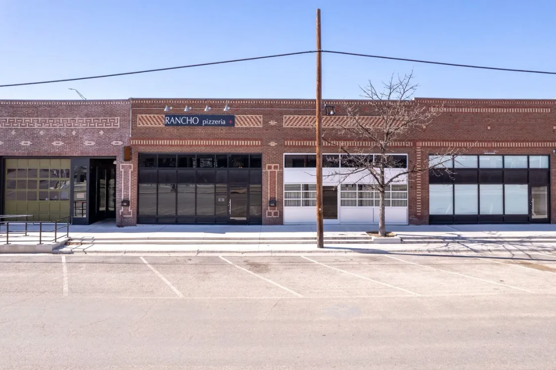 Main Listing Image