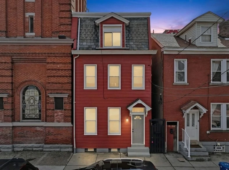 Main Listing Image