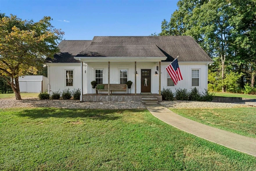 Main Listing Image