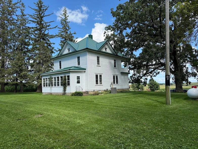 Main Listing Image