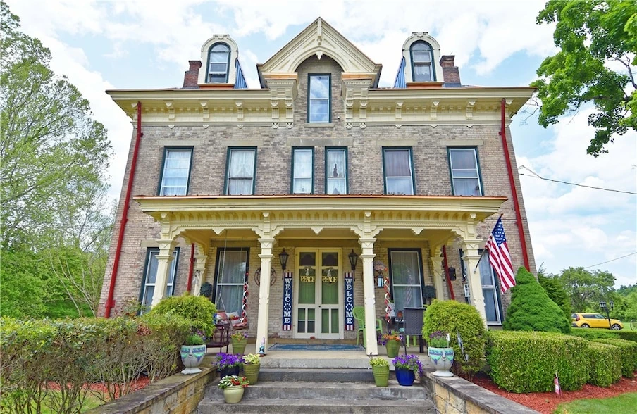 Main Listing Image