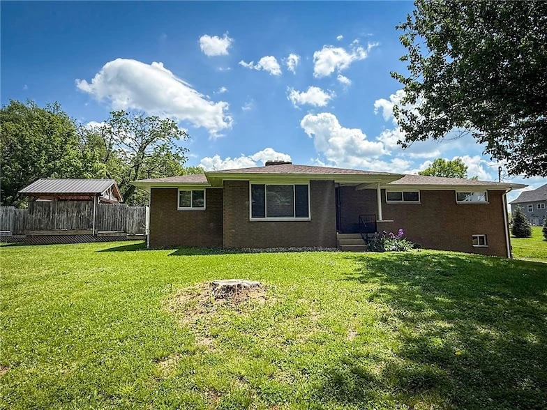 Main Listing Image