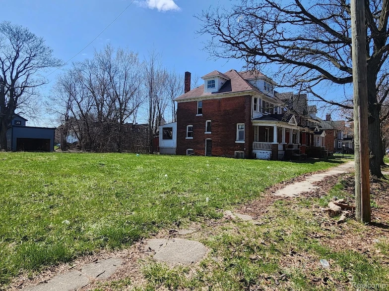 Main Listing Image