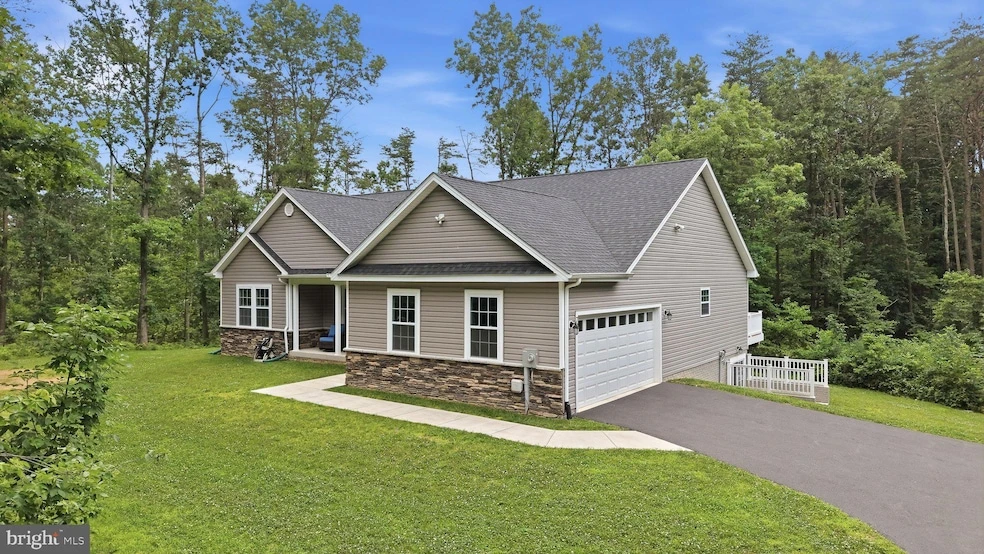 Main Listing Image
