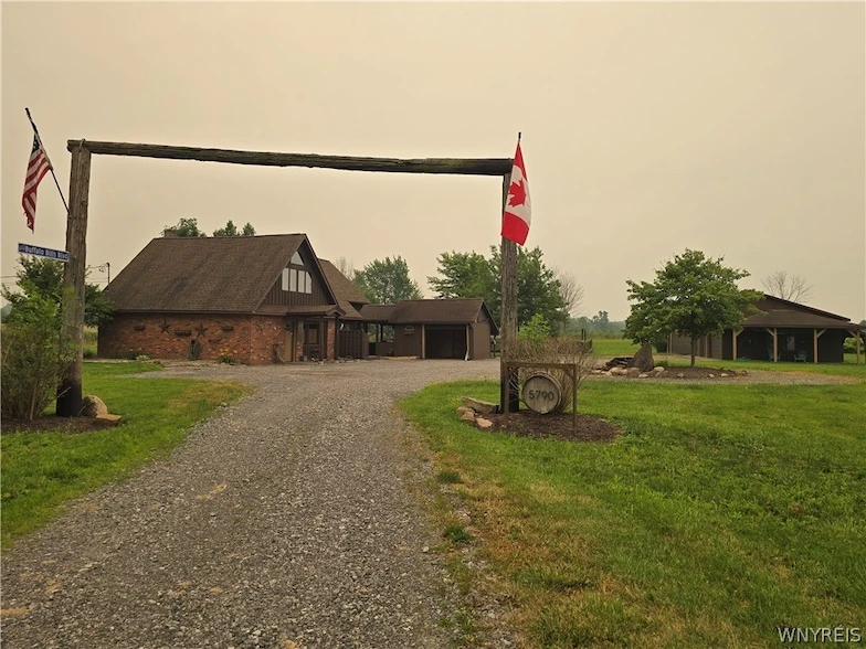 Main Listing Image