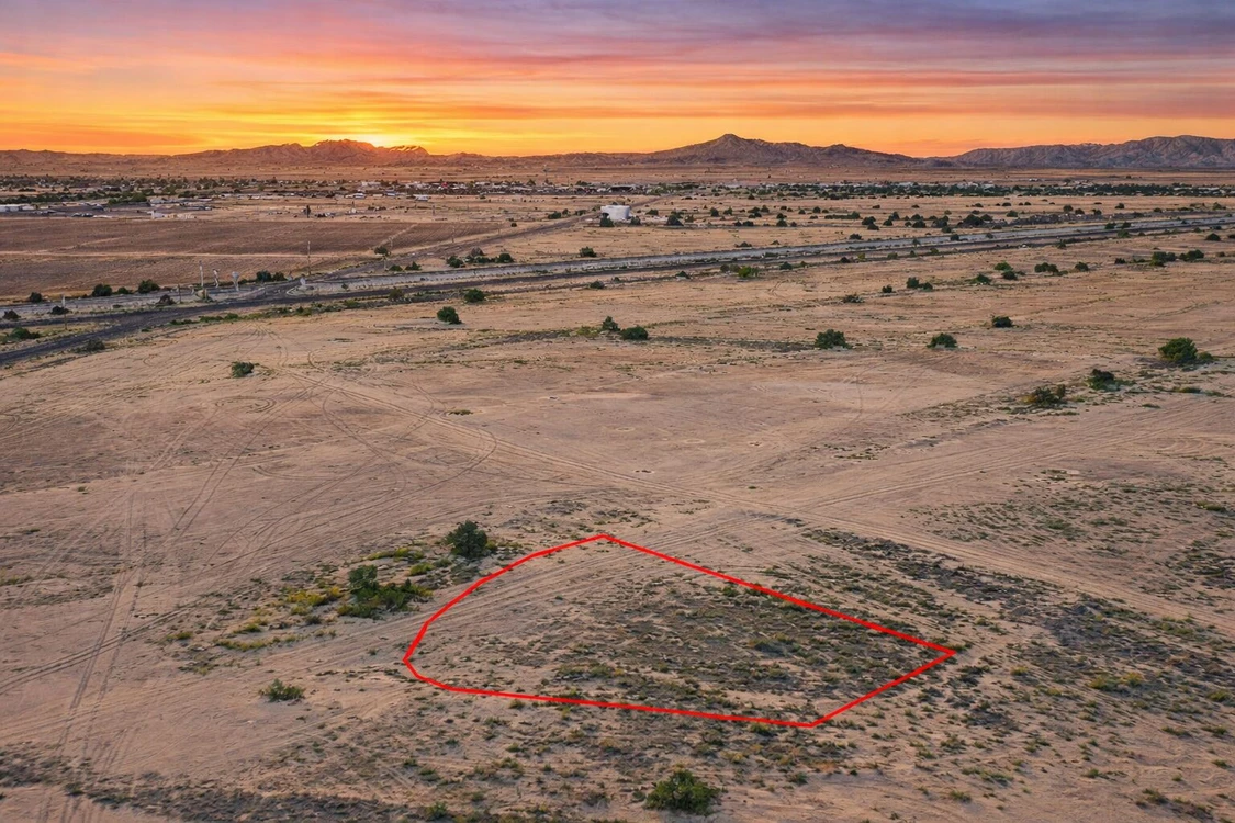 Main Listing Image