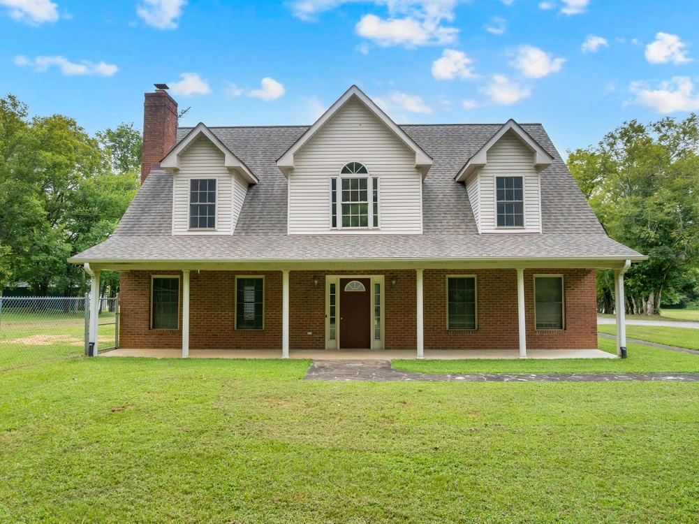 Main Listing Image